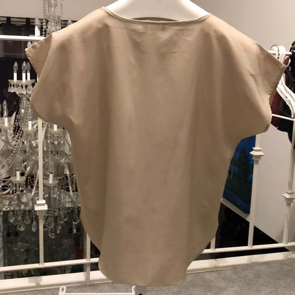 Jessica Michelle Beautiful Tan Blouse - Picture 2 of 3